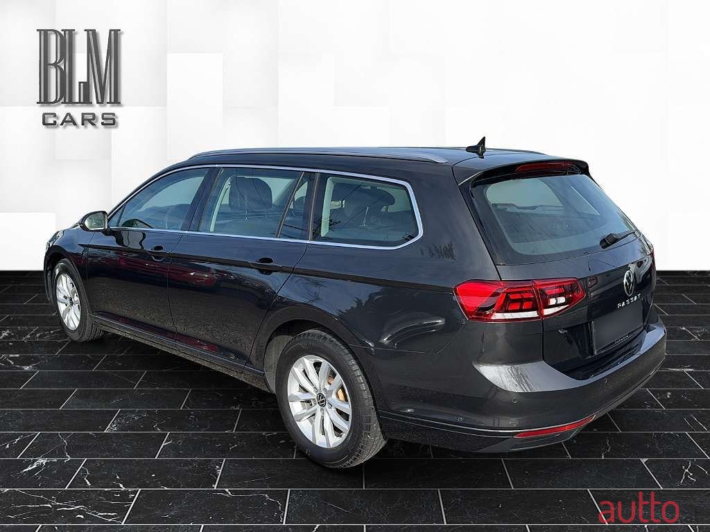 2020' Volkswagen Passat photo #5