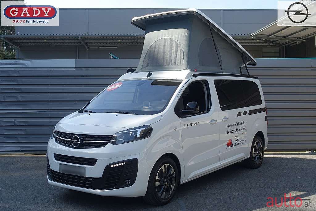 2022' Opel Zafira photo #1