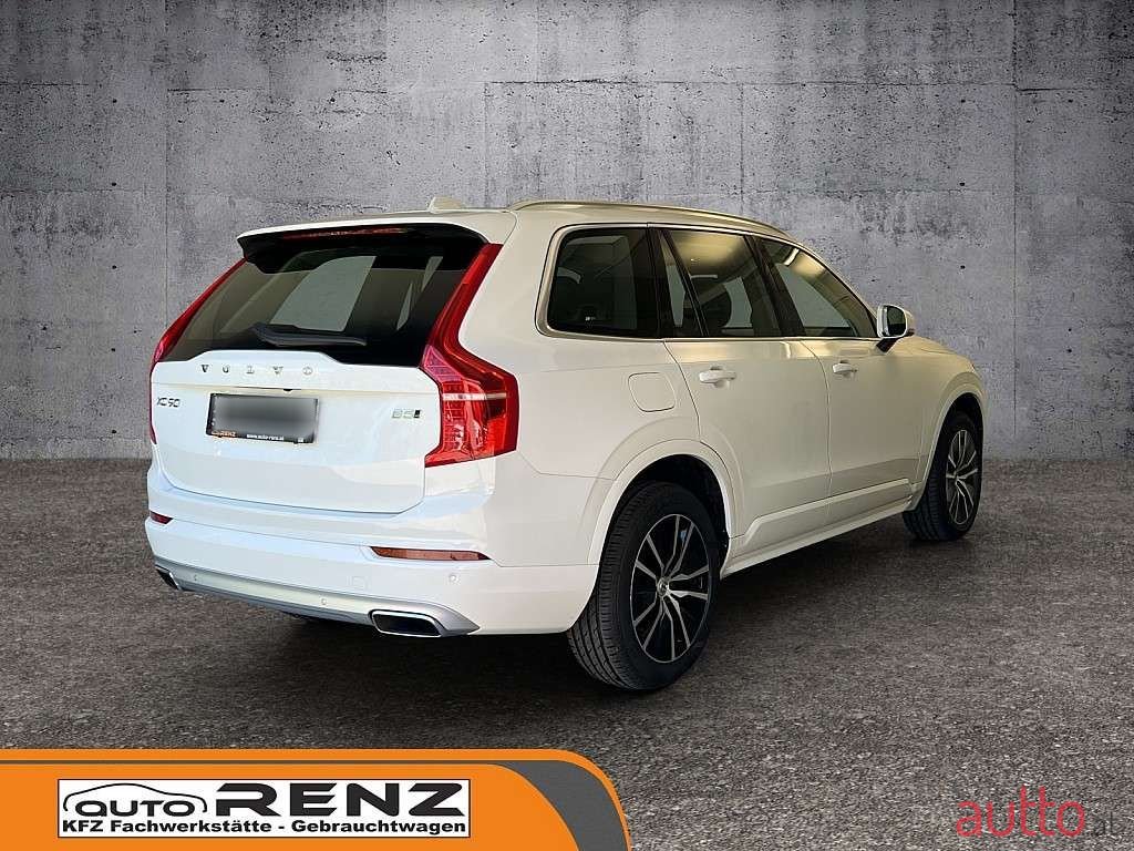 2021' Volvo XC90 photo #4