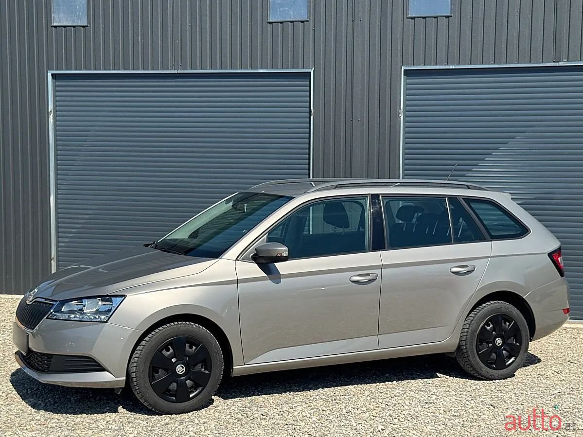 2019' Skoda Fabia photo #4