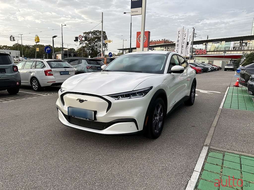 2022' Ford Mustang Mach-E photo #1