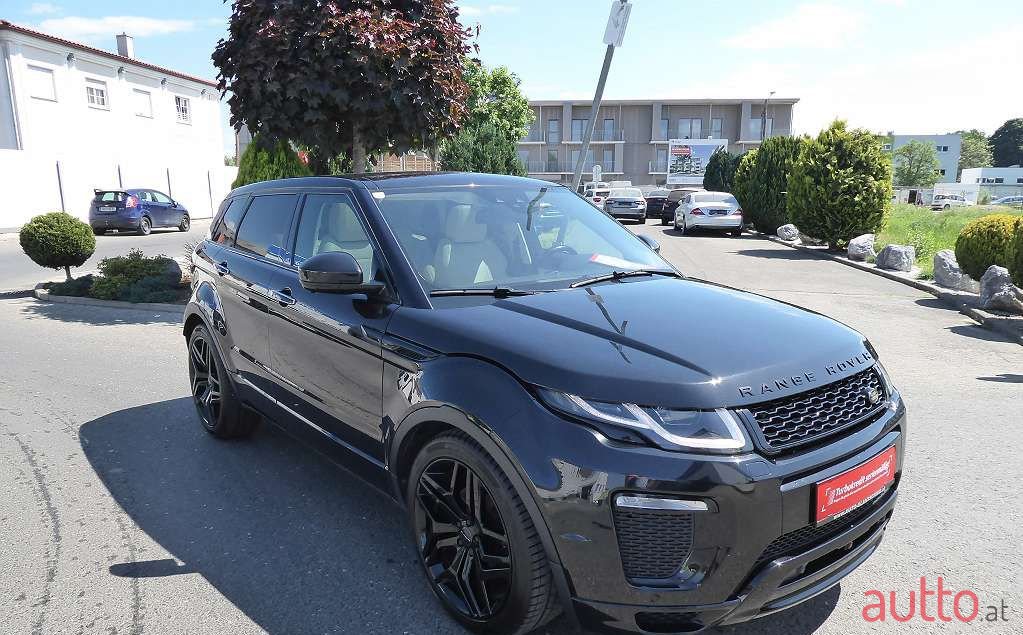 2015' Land Rover Range Rover Evoque photo #5