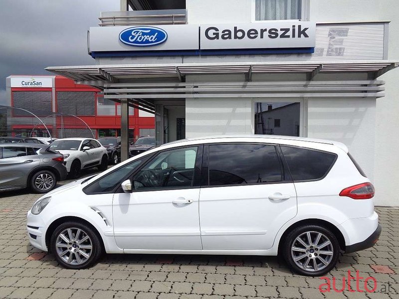 2012' Ford S-Max photo #1