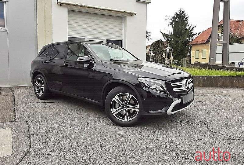 2018' Mercedes-Benz Glc-Klasse photo #3