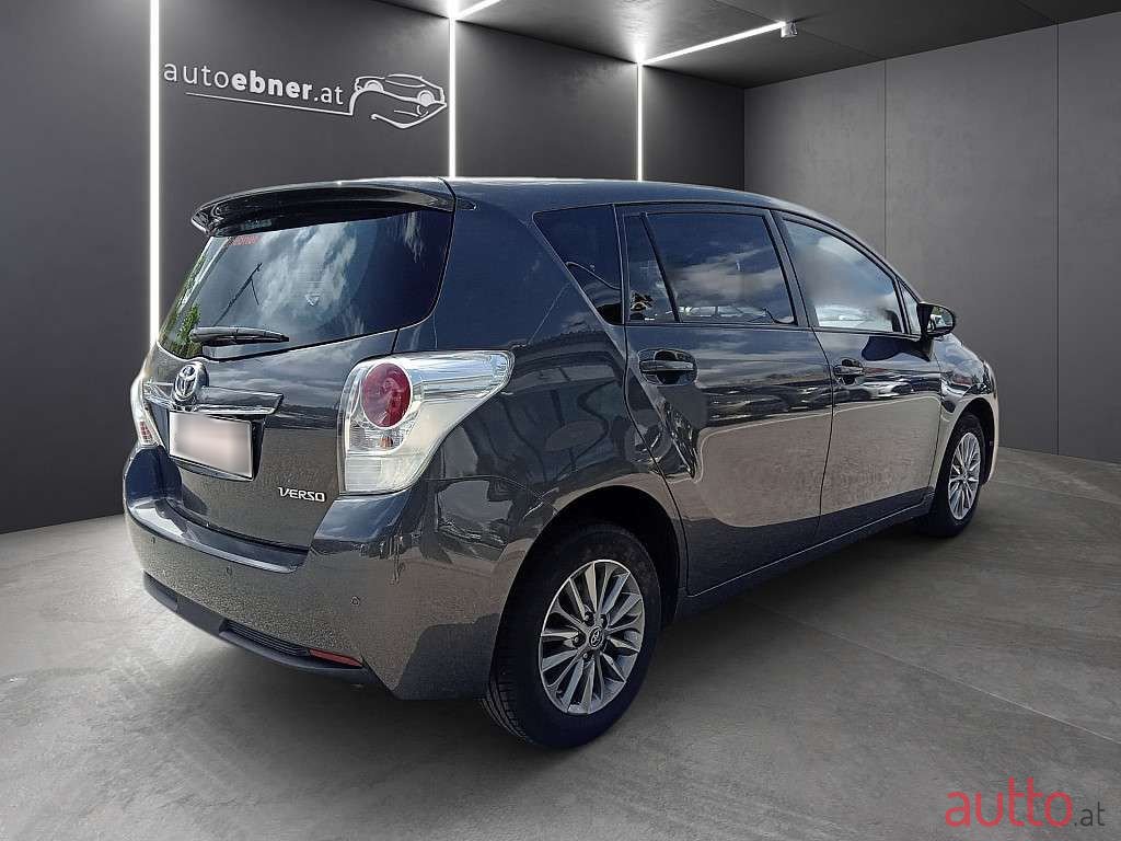 2017' Toyota Verso photo #5