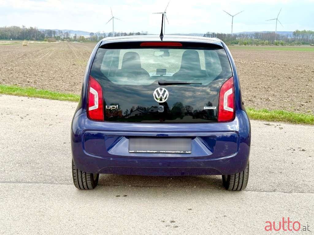 2015' Volkswagen Up! photo #6