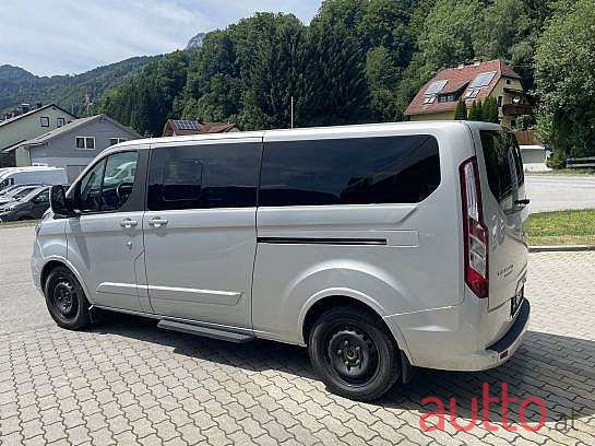 2021' Ford Tourneo photo #4