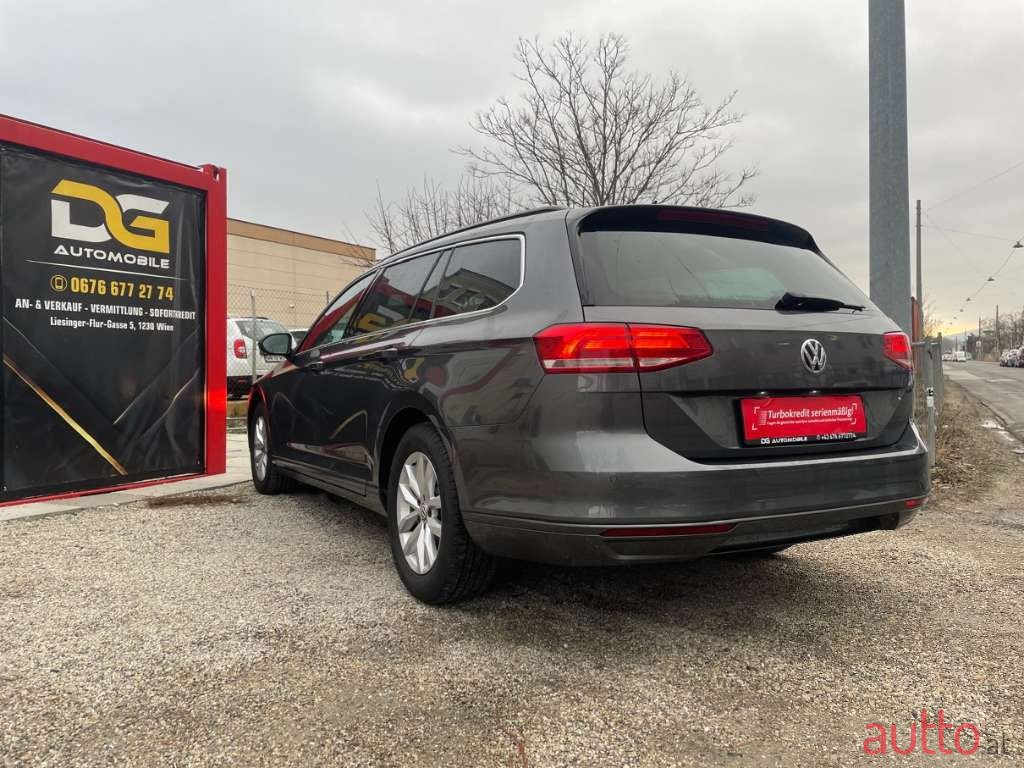 2017' Volkswagen Passat photo #4