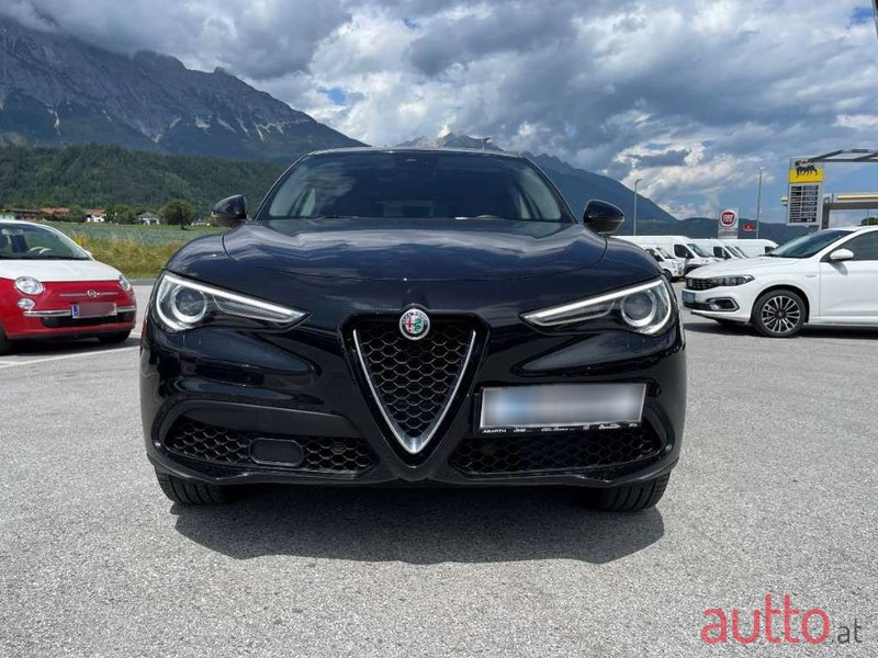 2019' Alfa Romeo Stelvio photo #3