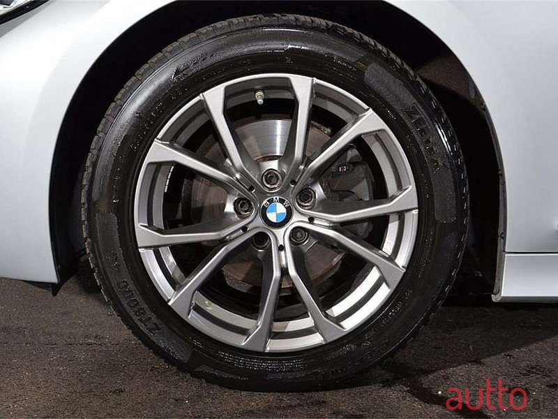 2019' BMW 3Er-Reihe photo #4