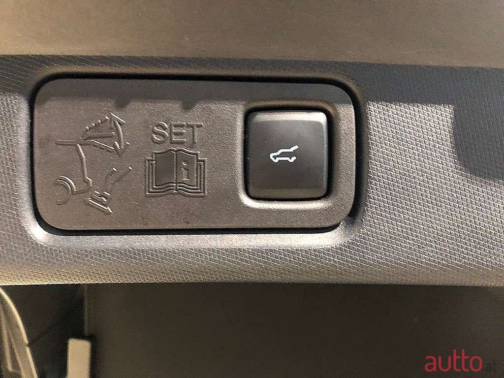 2023' Ford Mustang Mach-E photo #6