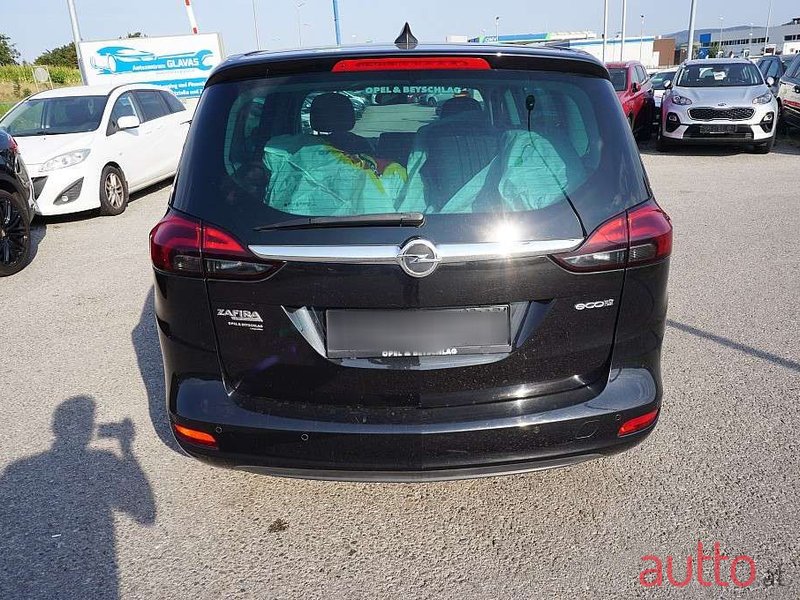 2015' Opel Zafira photo #6