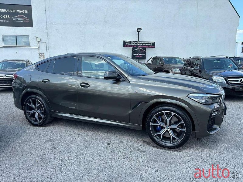 2020' BMW X6 photo #3