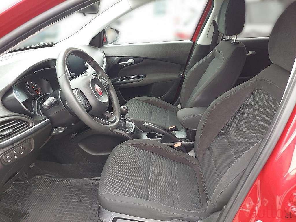 2016' Fiat Tipo photo #5