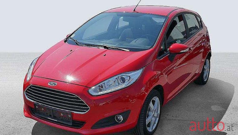 2015' Ford Fiesta photo #1