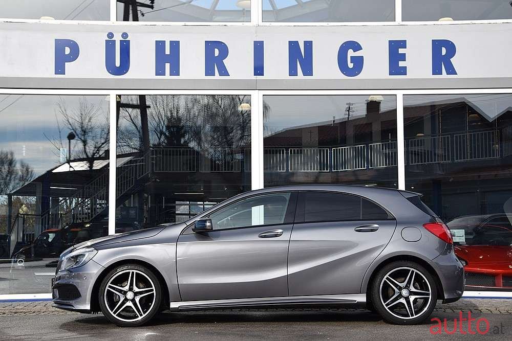 2014' Mercedes-Benz A-Klasse photo #1