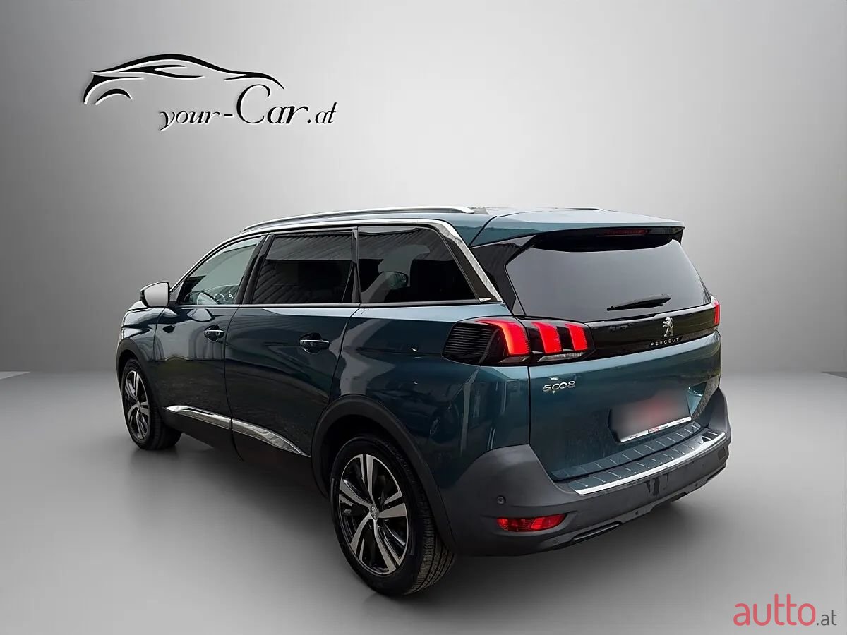 2019' Peugeot 5008 photo #5