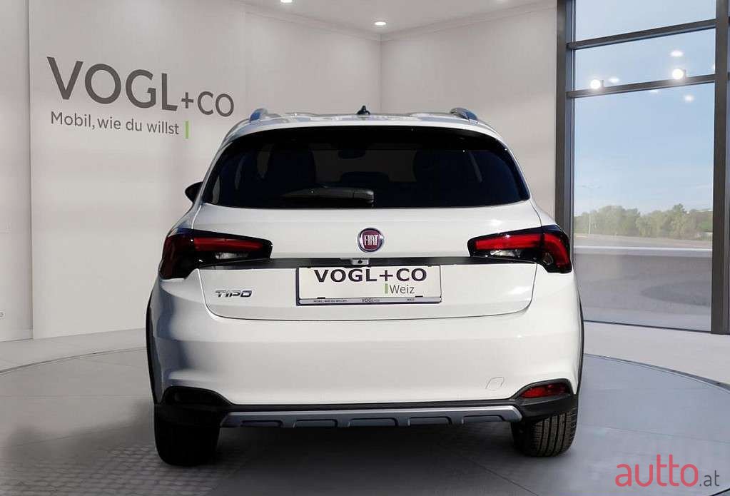 2022' Fiat Tipo photo #6