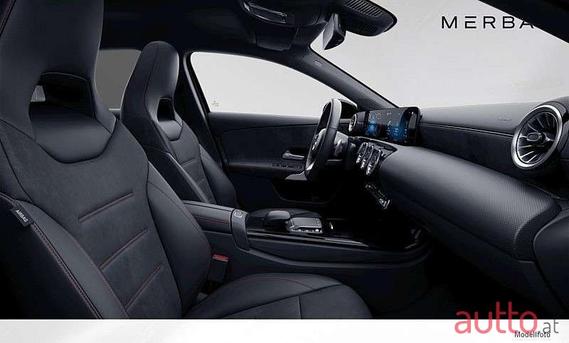 2021' Mercedes-Benz A-Klasse photo #3