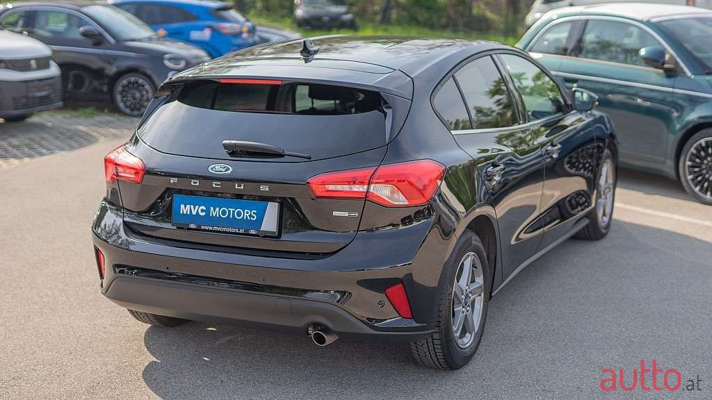 2021' Ford Focus photo #6