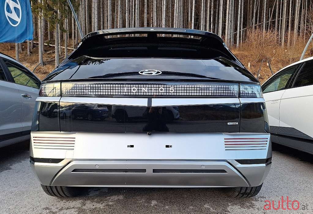 2023' Hyundai Ioniq 5 photo #6