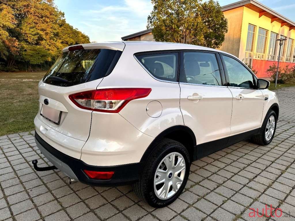 2014' Ford Kuga photo #4