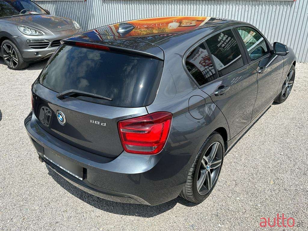 2012' BMW 1Er-Reihe photo #6