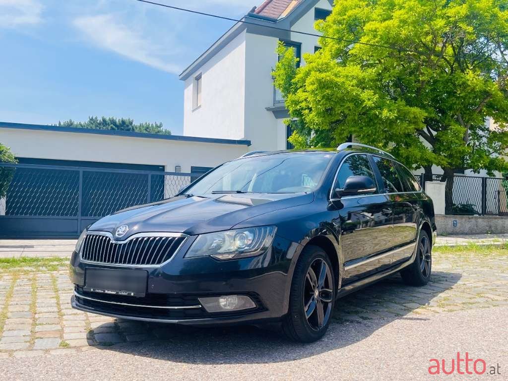 2014' Skoda Superb photo #3