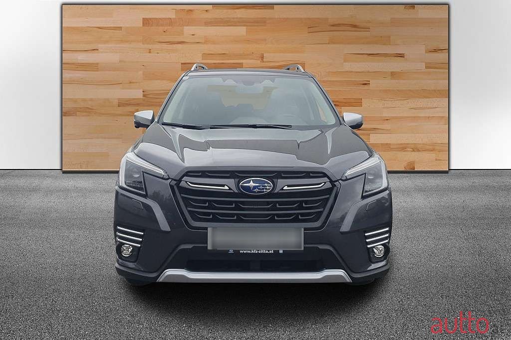 2024' Subaru Forester photo #6