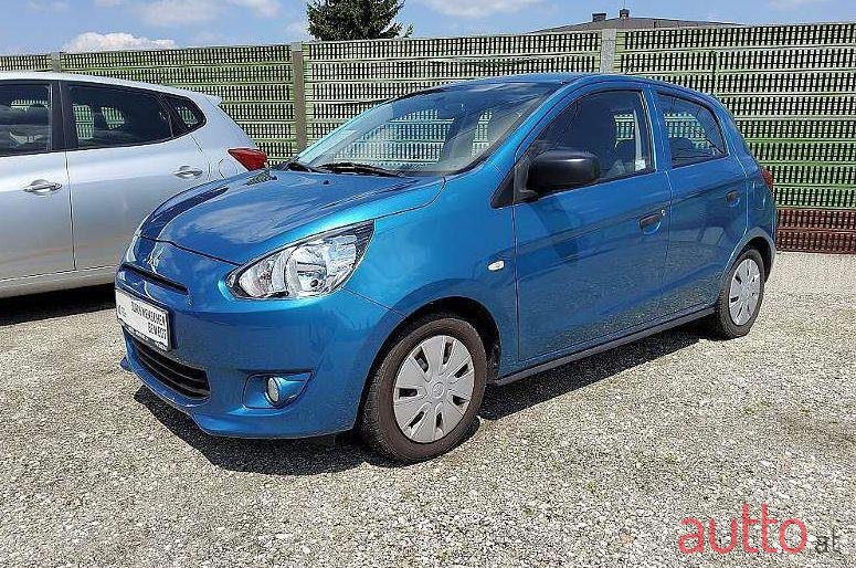 2014' Mitsubishi Space Star photo #1