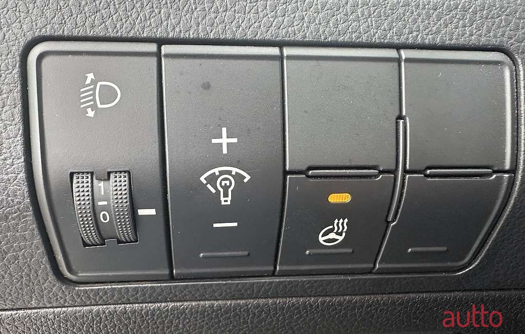 2015' Hyundai i30 photo #6