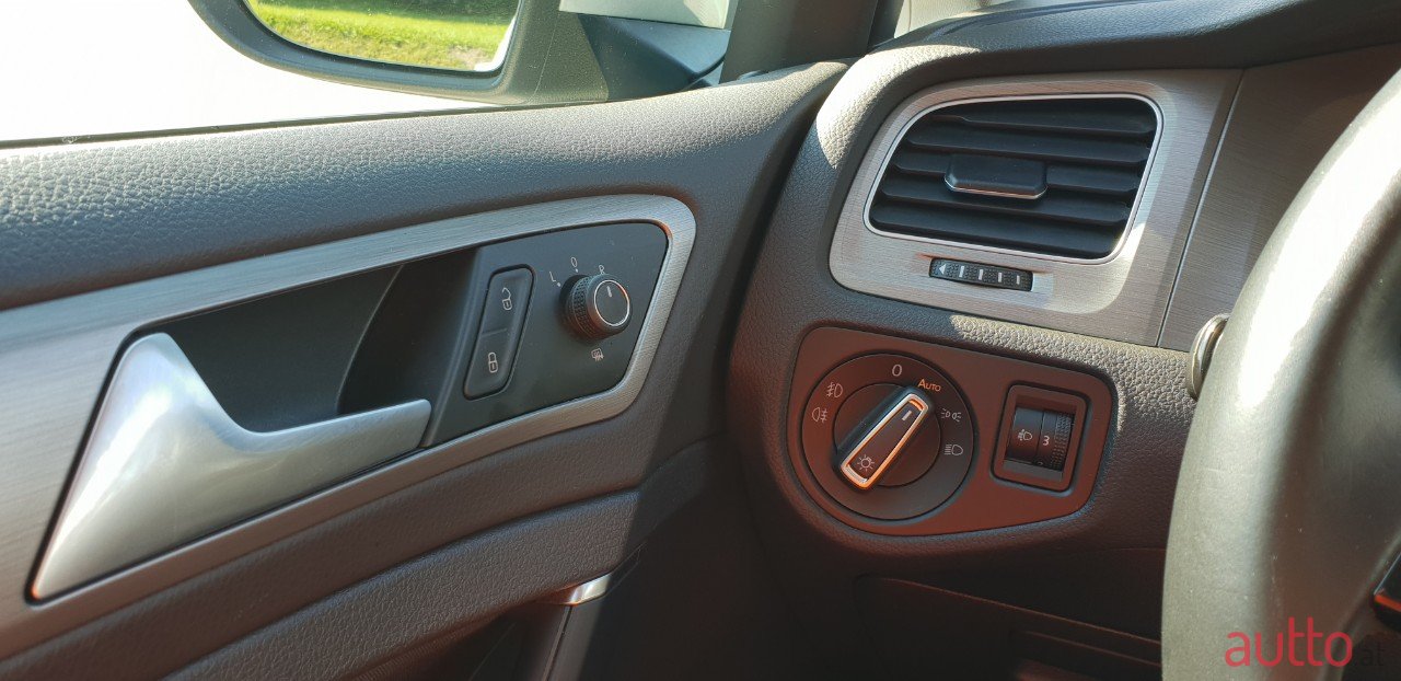 2016' Volkswagen Golf VII photo #7