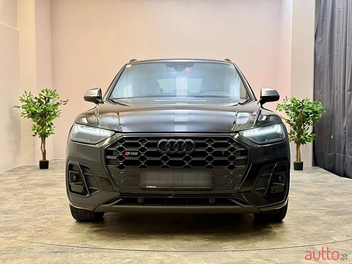 2021' Audi Q5 photo #3