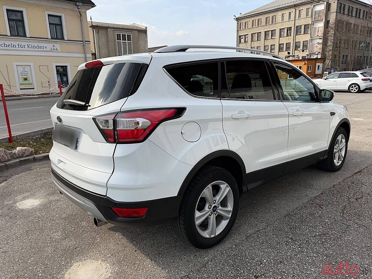 2016' Ford Kuga photo #5