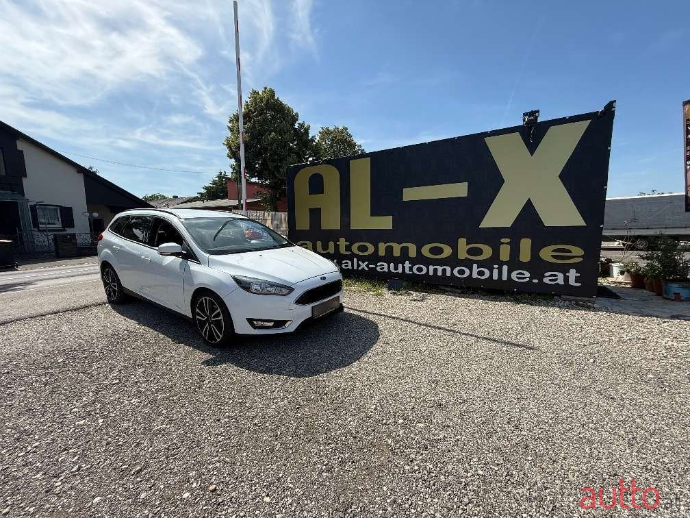 2016' Ford Focus photo #1