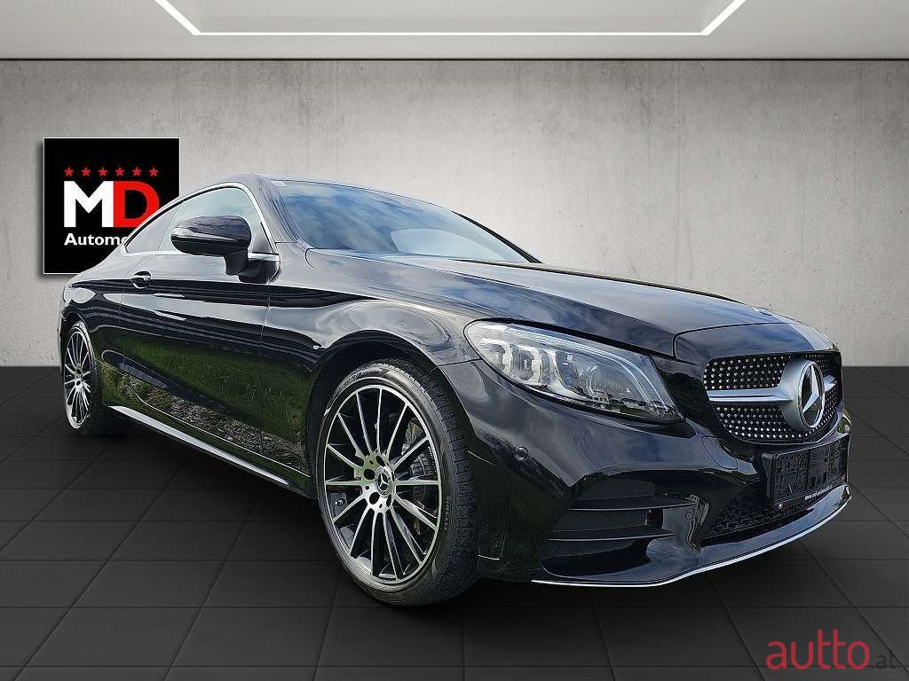 2019' Mercedes-Benz C-Klasse photo #1