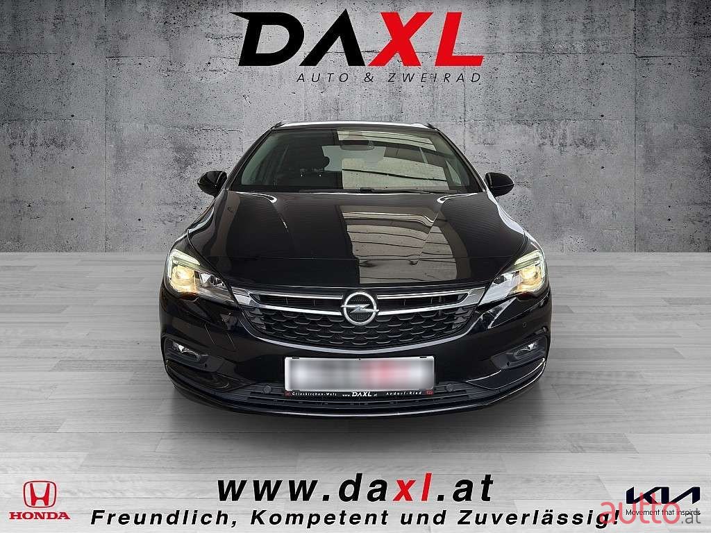 2018' Opel Astra photo #2