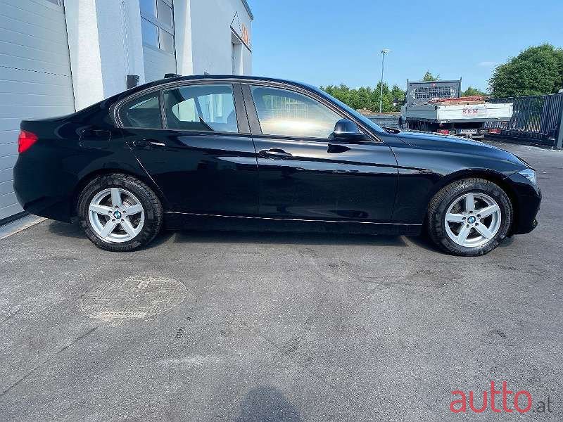 2016' BMW 3Er-Reihe photo #5