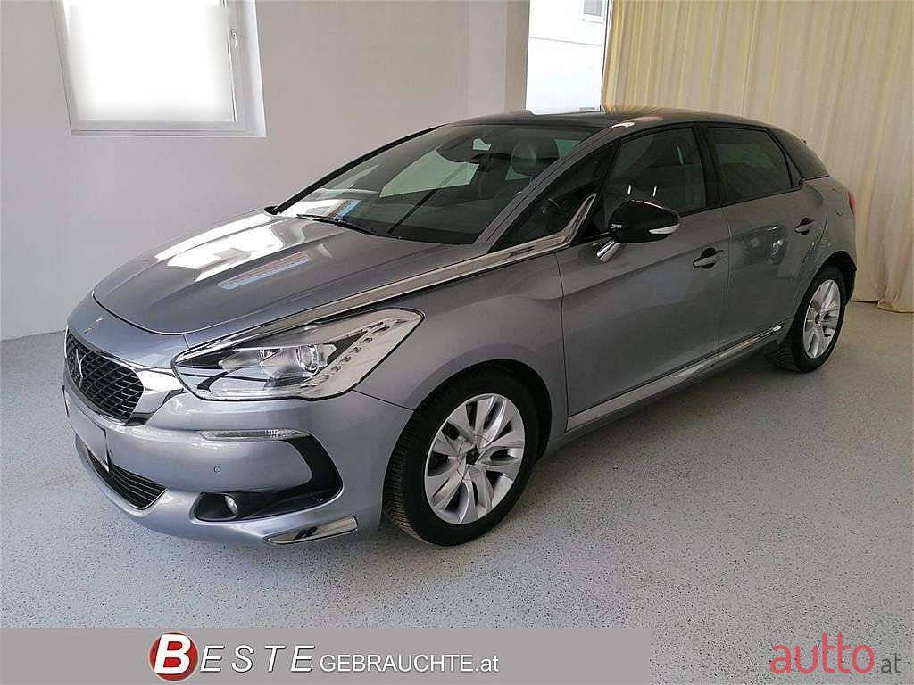 2016' Citroen DS5 photo #3