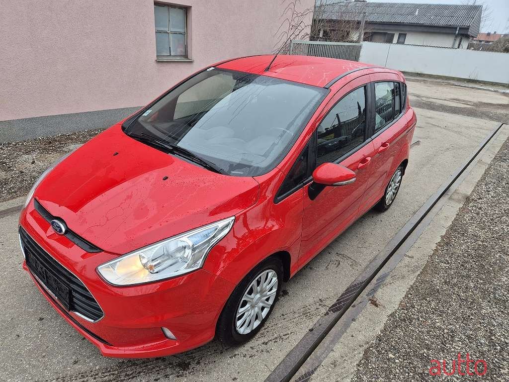 2015' Ford B-MAX photo #4