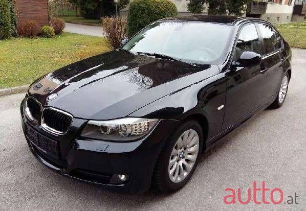 2011' BMW 3Er-Reihe photo #5