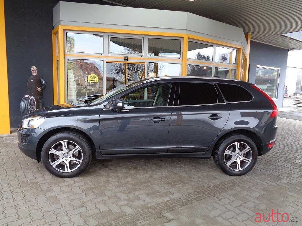 2012' Volvo XC60 photo #1