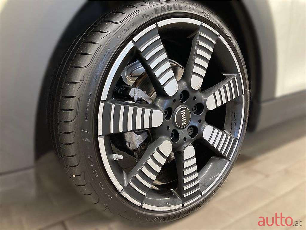 2021' MINI Mini photo #3