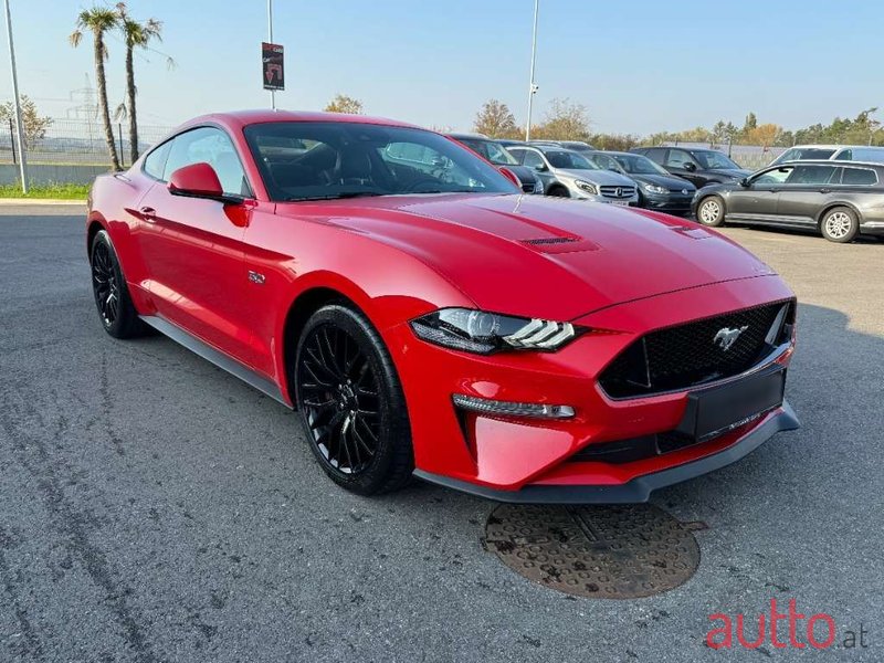 2019' Ford Mustang photo #3