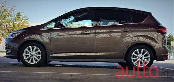 2015' Ford C-MAX photo #4