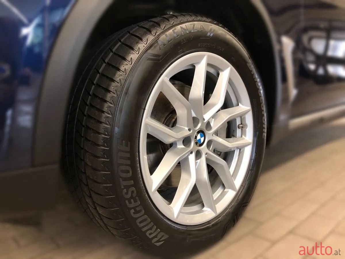 2023' BMW X5 photo #3
