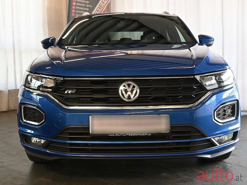 2018' Volkswagen T-Roc photo #1