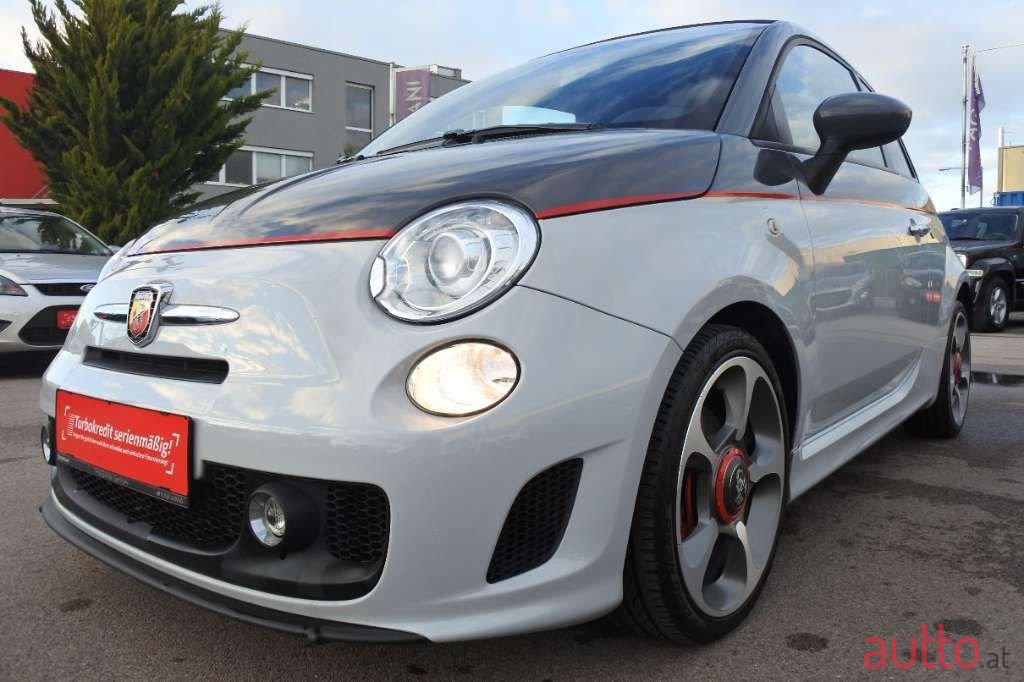 2010' Fiat 500 Abarth photo #1
