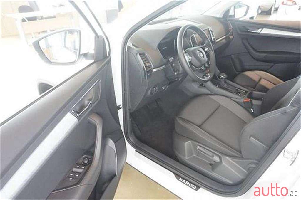 2022' Skoda Karoq photo #4
