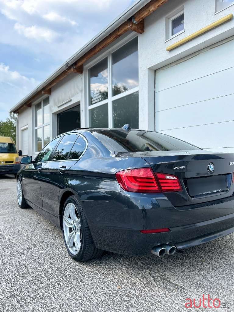 2013' BMW 5Er-Reihe photo #4